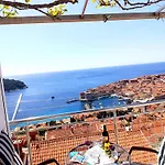 Apartment Superb View 2 *